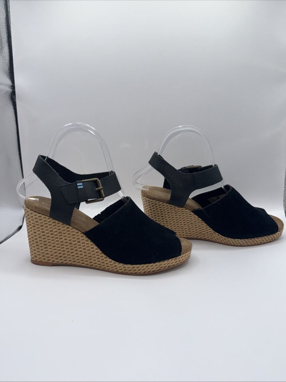Toms Black Leather Wedge Heels Suede Sandals Women’s Size 7.5